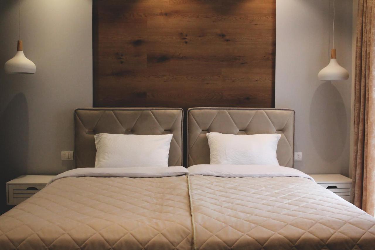 Ecco Superior Apartment โนวีปาซาร์ ภายนอก รูปภาพ
