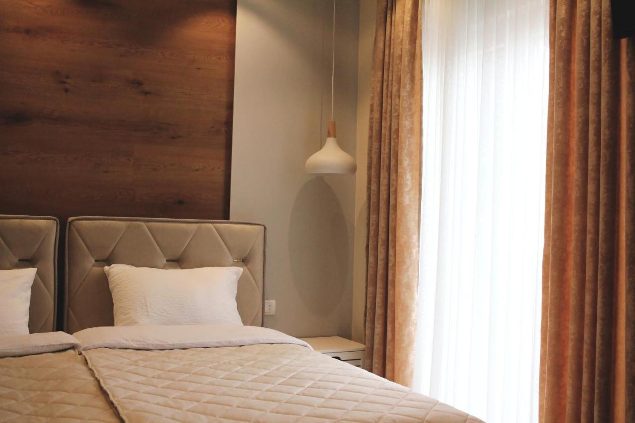 Ecco Superior Apartment โนวีปาซาร์ ภายนอก รูปภาพ