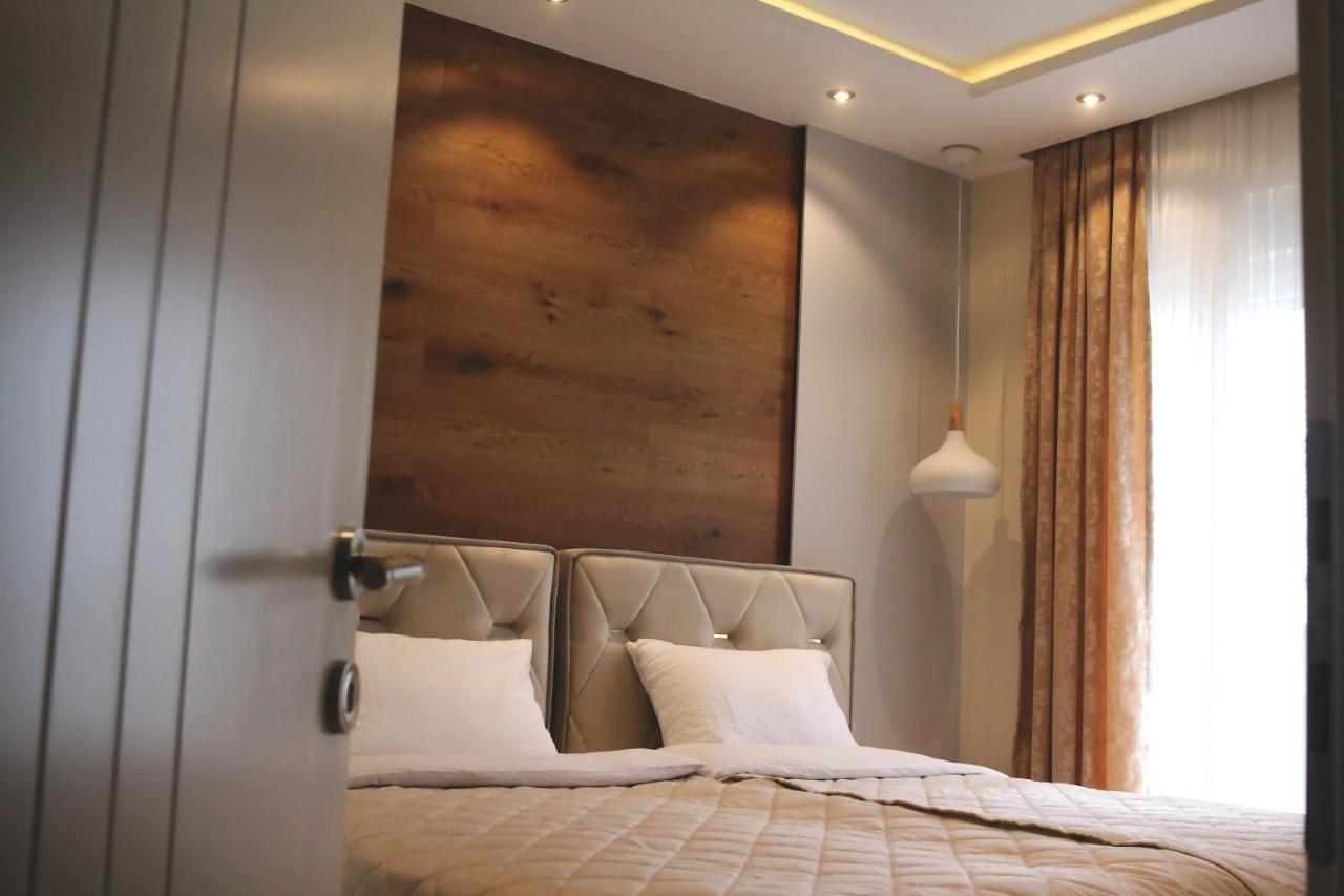 Ecco Superior Apartment โนวีปาซาร์ ภายนอก รูปภาพ